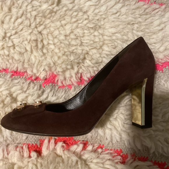 Gucci Brown & Gold Pump Heel! - Picture 3 of 10
